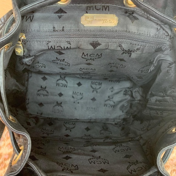 Authentic Preloved Leather MCM Vintage Black Backp - Picture 5 of 8